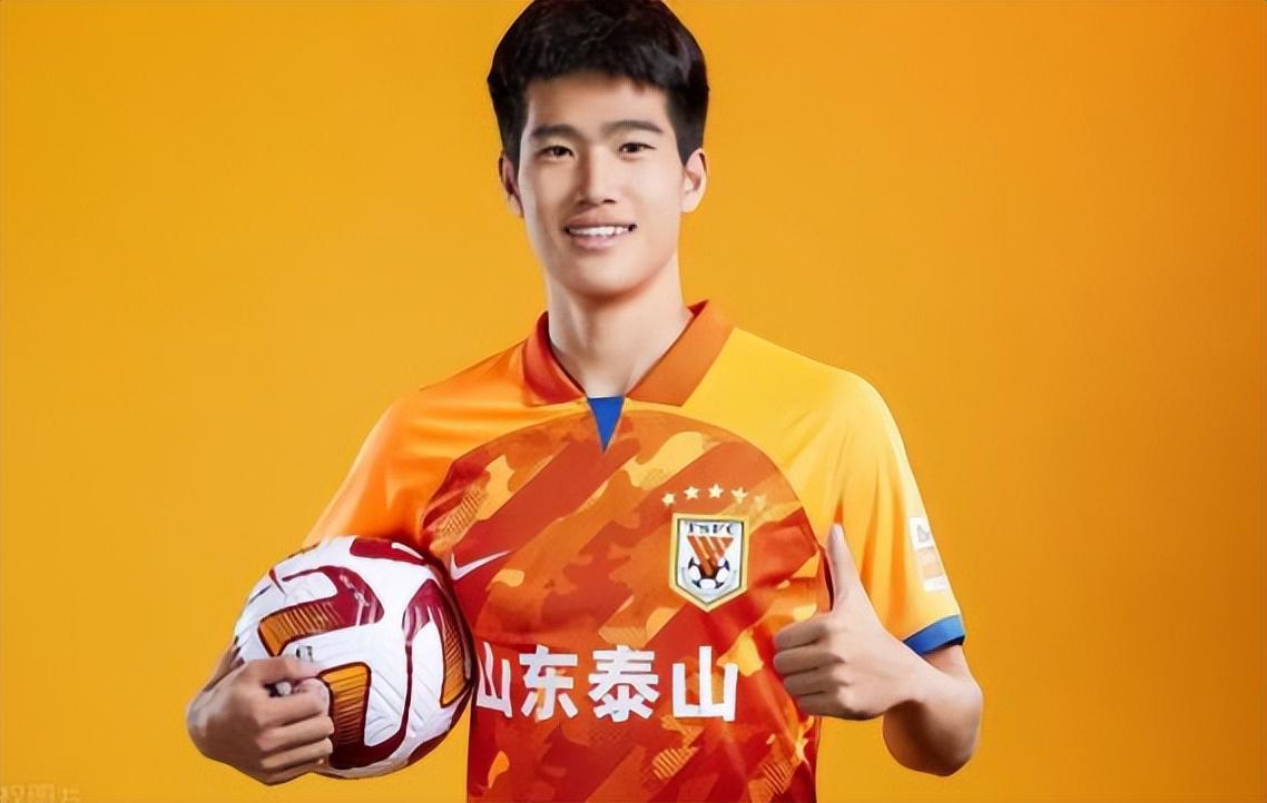 世界杯直播软件官网-于根伟胆子真大！已提前提拔08后新星进津门虎一线队，值得期待