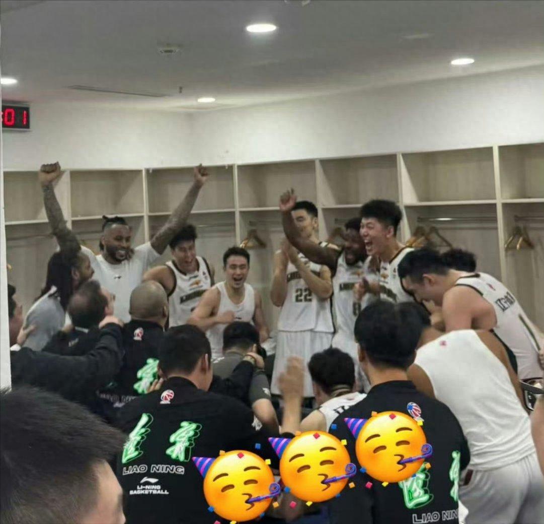 世界杯官方客户端安装-比杨鸣强！辽篮三连胜，乌戈只用两招，奇兵单场17分，无需赵继伟